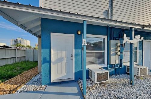 Holiday Beach House | PC Beach Retreat D