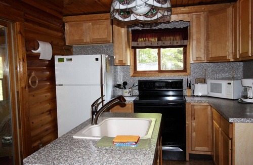 Eagle River House | Peace, Privacy and a Pontoon! No steps in home or to water!