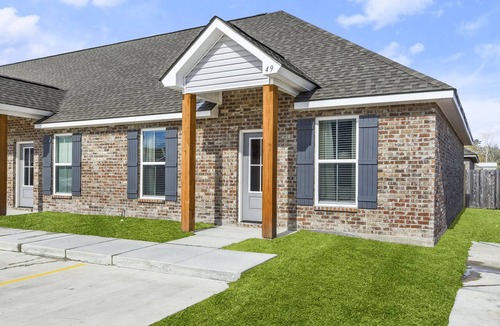 Walker Apartment | Peaceful & Convenient 2 Bed 2 Bath Apartment for you short/mid term cirucmstance
