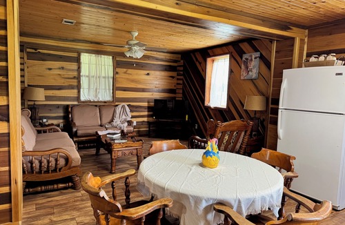 Lucedale Apartment | Peaceful Country Escape Near Lucedale 2 BR 1Bath on Private Family Farm