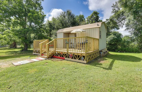 West Orange Apartment | Peaceful Gulf Coast Getaway: 3 Mi to Boat Ramp!