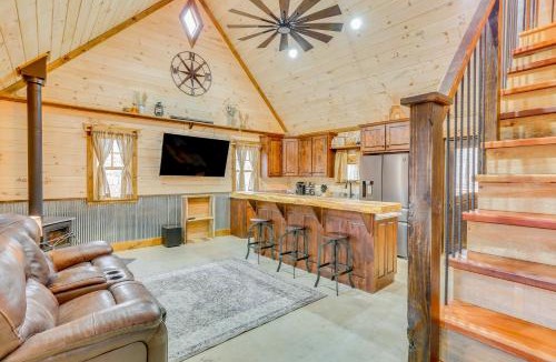 Rising Fawn House | Peaceful Hiker's Hideaway w/Deck on 1 Acre!