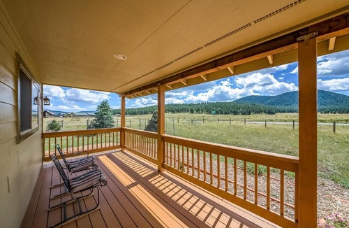 Baderville House | Peaceful Meadows