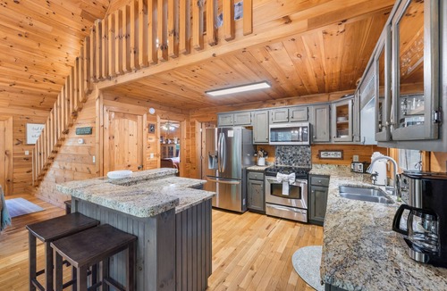 Foxfire Estates Cabin | Peaceful Peaks Family Vacation