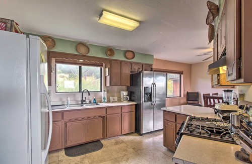 Springerville Cabin | Peaceful Ranch Cabin, 3 Mi to Becker Lake!