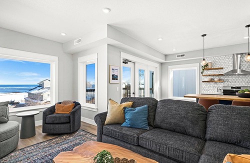 Park Point Condo | Penthouse Condo w/Beach Access | Dragestil 715-3