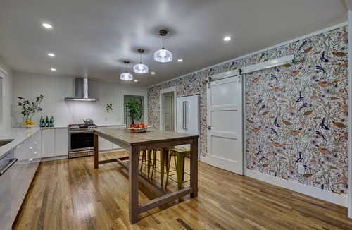 Highlands House | PERFECT LOCATION-True Walk To Town!