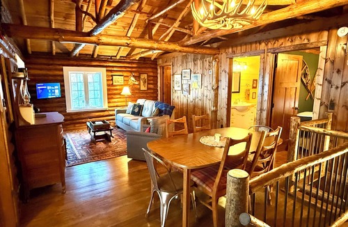 Hayward Cabin | Perfect sand beach frontage on the famous Chippewa Flowage!