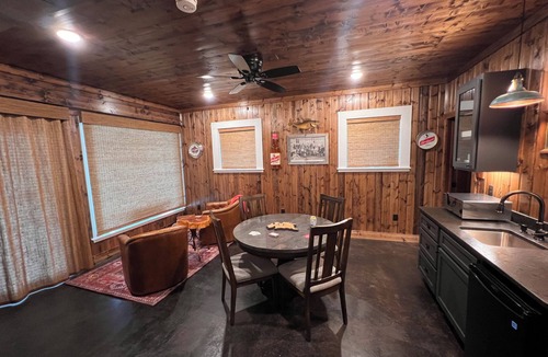 Hayward Cabin | Perfect sand beach frontage on the famous Chippewa Flowage!