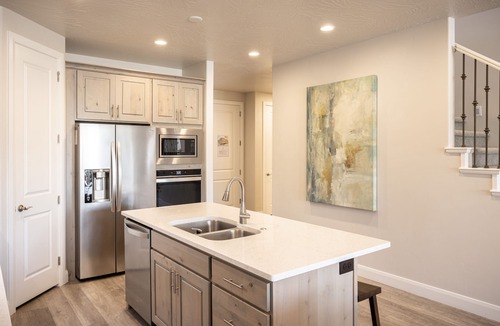 St. George Villa | Pet-Friendly 4BR + Loft - Sleeps 16 w/En Suites