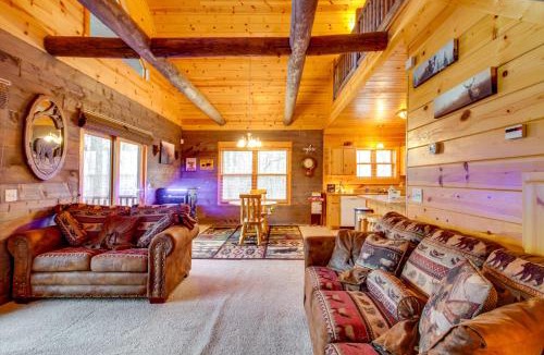 Garrison House | Pet-Friendly Garrison Retreat with Gas Fireplace!