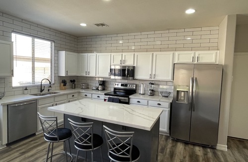 Power Ranch House | Pet Friendly-Modern 3 bedroom home with large pool & backyard