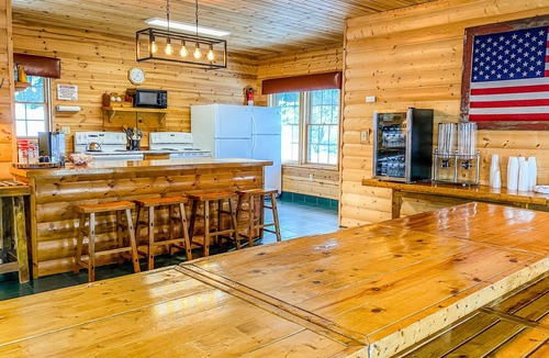 Bessemer Cabin | Pet Friendly Ski Cabin In the Northwoods