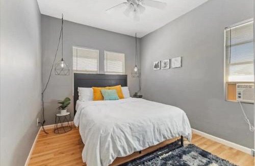 Meridian-Kessler Apartment | PetFriendly 2BR Convenient to Stadium&Downtown - ctd