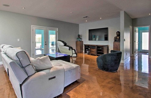 Paradise Valley Village Villa | Phoenix Villa: Backyard Oasis w/ Pool & Games