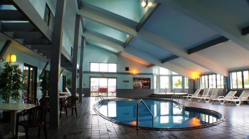 Munising Hotel | Pictured Rocks Inn and Suites