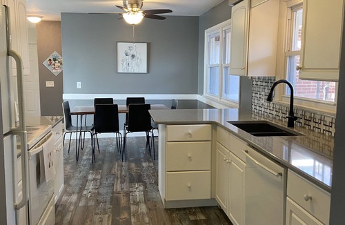 Whitehall House | picturesque Lake Michigan retreat-Lake front with private beach!