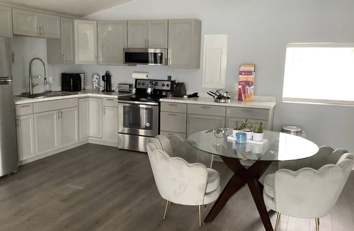 Terrace Heights House | Plan ahead your next vacation with the at home feeling.