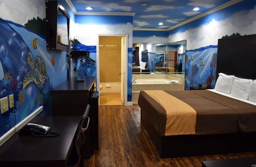Barker Hotel | Platinum Inn Katy