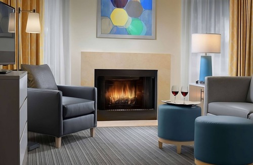 Gunter Afs Hotel | Pleasant Stay, Convenient Location! Pool, Free Parking, Pets Allowed!