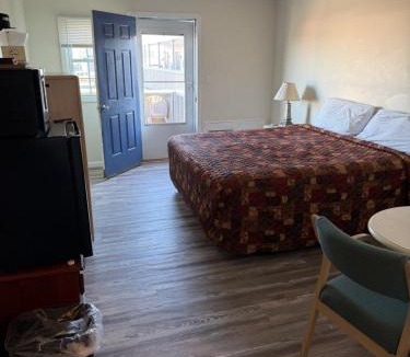 Misquamicut Hotel | Point 1 Resort & Motel