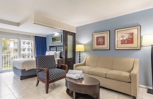 Pompano Beach Resort | Pompano Beach | Relaxed Pool Retreat | Pool + Beach