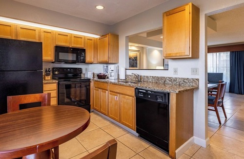 Pompano Beach Resort | Pompano Beach | Relaxed Cabana Stay | Pool + Beach