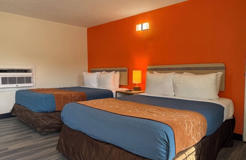 Elmwood Area Hotel | Ponca Motel
