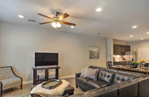 McNeil House | Pool Access: Upscale & Modern Austin Townhome