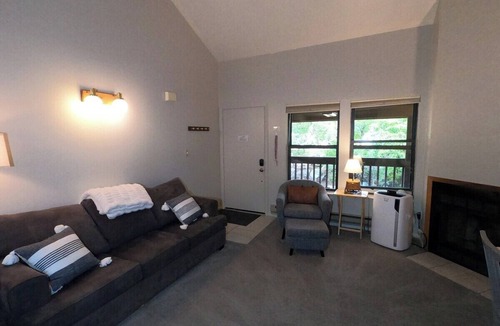 Eden Condo | Pool open until Sept 20! 2bed2bath