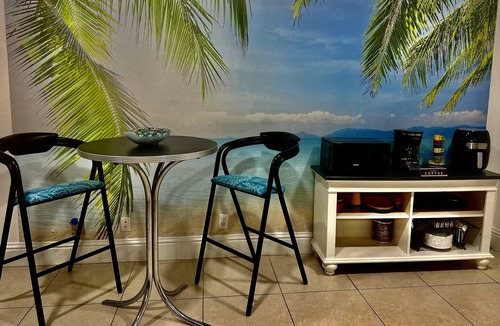 Hunt Club Apartment | Pool Paradise Duplex 2 bedroom home