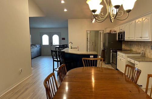Gulf Breeze House | Poolside Beach Getaway w/separate Guest House close to Pensacola Beach