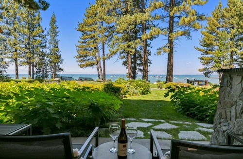 Sierra Shores Apartment | Premier Lakefront w Hot Tub & AC Near Heavenly PEAK SS9