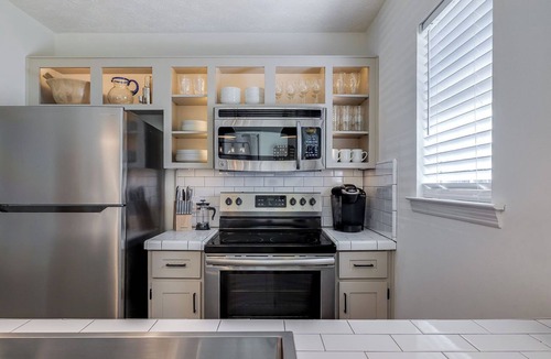 Whitemarsh Island House | Pristine waterfront 3 bed/2 bath home. Great location between Savannah & Tybee!