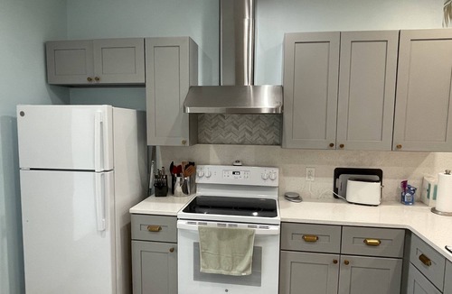 Lake Worth Cottage | Private 2bd/2bth Guest house overlooking 3 acres