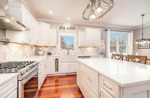 Frankfort House | Private 5-Acre Farm Stay Sleeps 10 Near Lake Michigan