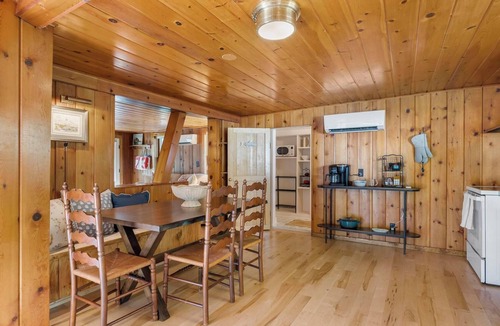 Cross Village Cabin | Private Acre Cabin Near Beach - Cross Village