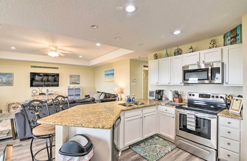 San Luis House | Private Beach Access: Coastal Freeport Home!