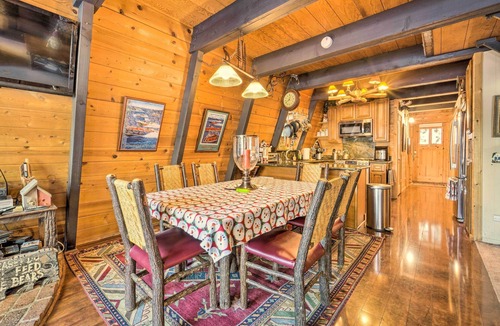 Tahoma Cabin | Private Beach Access: Mtn Cabin in Lake Tahoe!