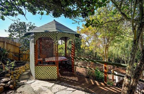 Berkeley Hills House | Private Berkeley Hills Studio Suite With Laundry