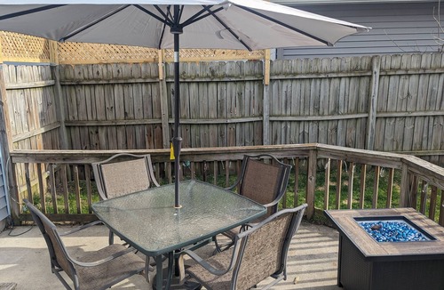 Manitowoc Apartment | Private, Bright Upstairs Apartment