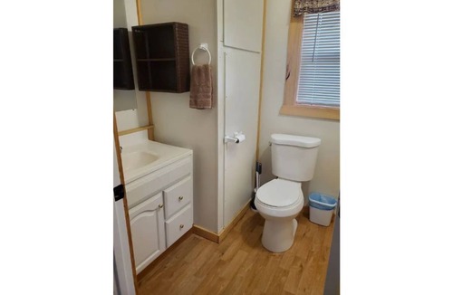 Noxon House | Private cabin at Noxon Creekside Motel