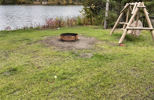 Alpena Cabin | Private cozy year round water front home