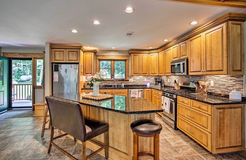 Solon Springs Cabin | Private Family Retreat on Middle Eau Claire Lake!