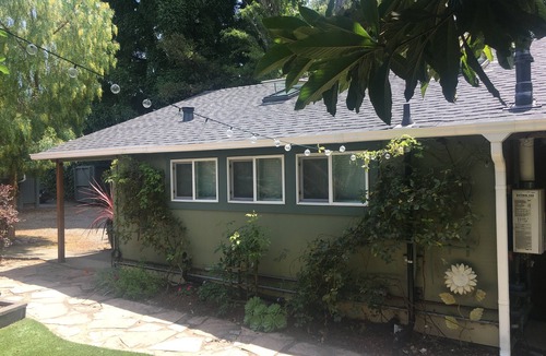 Eastside Santa Cruz Cottage | Private Guest Cottage. Newly appointed, Modern, Centrally Located