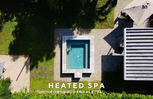 South Middle River House | Private Heated Plunge Pool Spa and Secluded Patio - Fort Lauderdale
