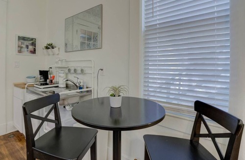 Midtown Apartment | Private Historic Studio from the year 1900!