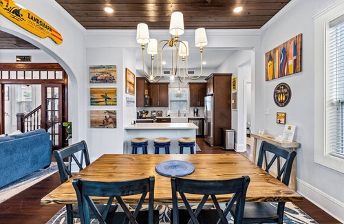 San Jacinto House | Private Pool & Hot Tub 2 Master Suites Walk To Beach Pet Friendly