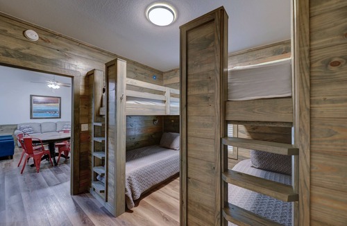 Ingram Cabin | Private Riverfront Cabins- Hunt, TX