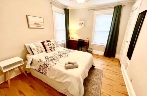 Eastside House | Private Room Near SU Dome Hospitals and Downtown